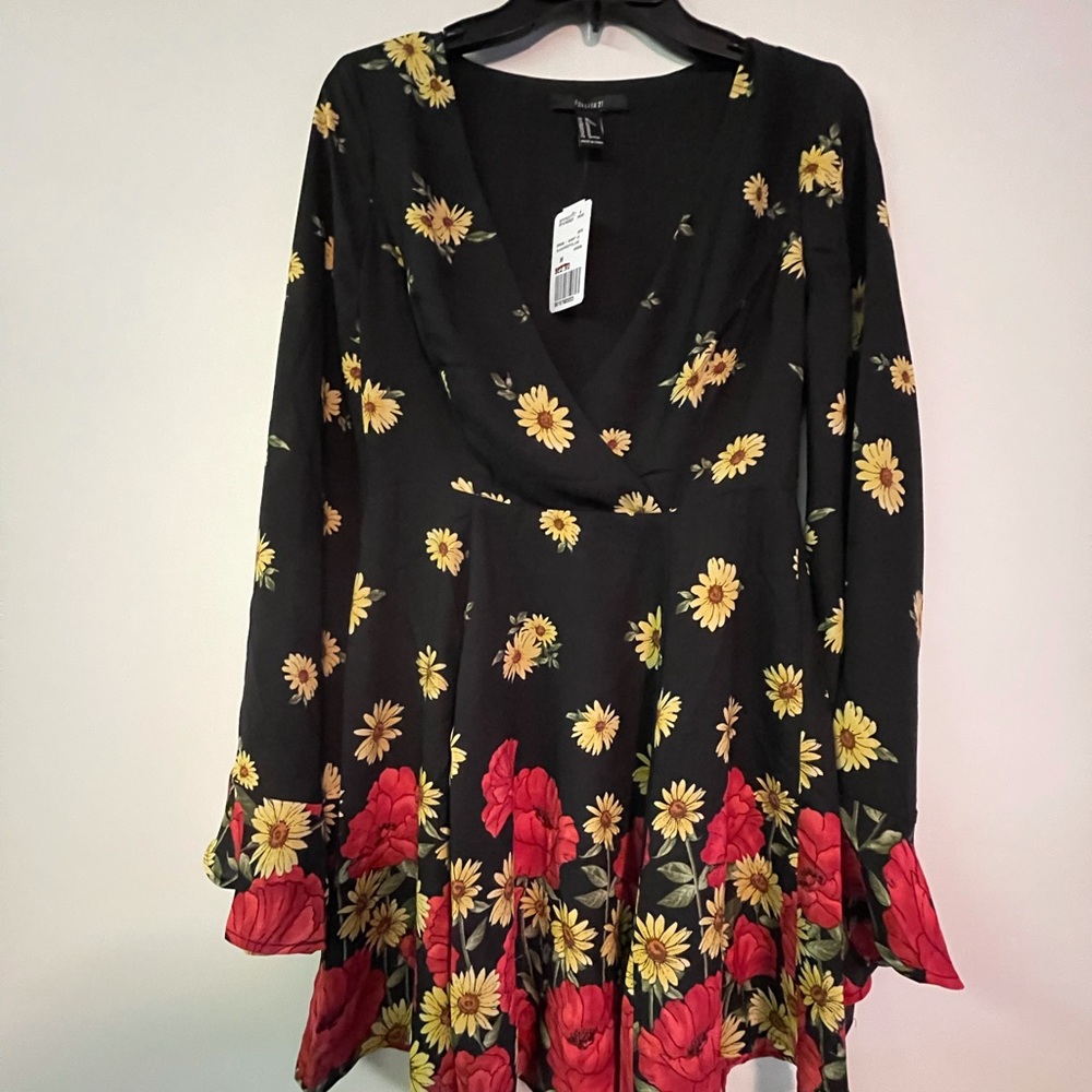 Brand new women dress size medium